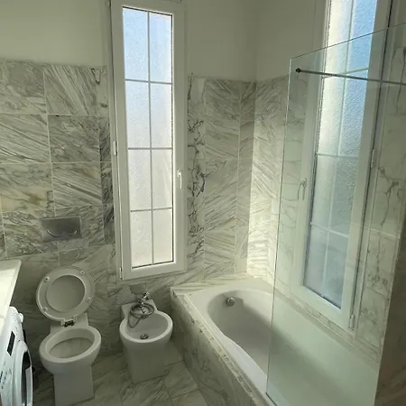 Quiet With Balcony *