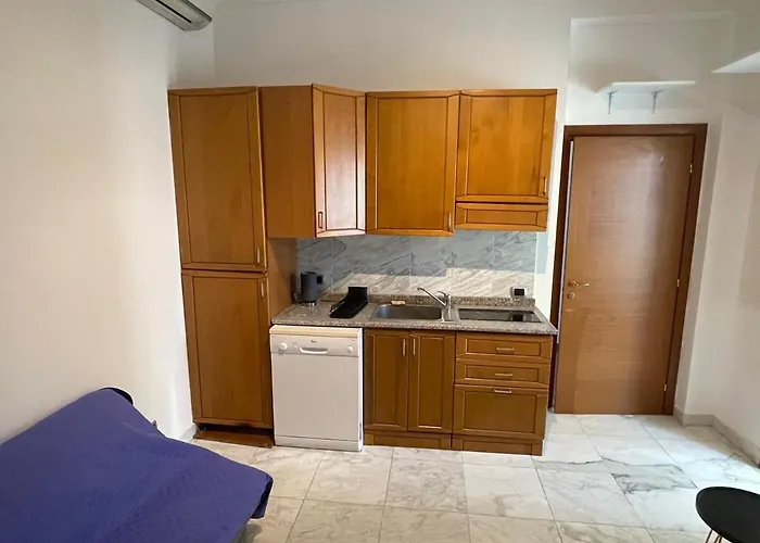 Quiet With Balcony *